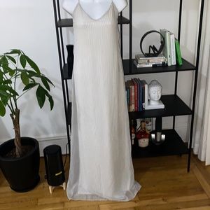 Zara Vneck backless/low cut back maxi dress